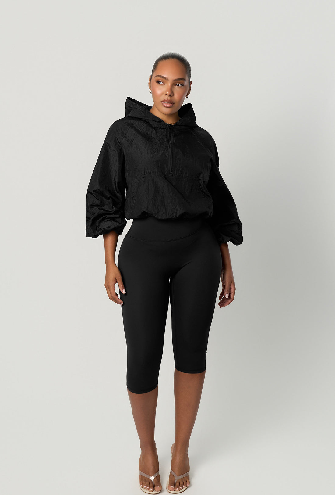 City Drift Cropped Windbreaker - Black